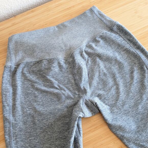 Alo Yoga Gray Alosoft Lounge Gray/Blue High Waist Cropped Leggings, size S - Picture 3 of 7